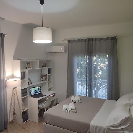 Апартаменты Sotiris Mandarin House Диакоптон Экстерьер фото